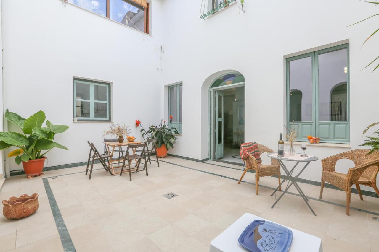 Casa Senorial Con Piscina. Casa Donna Isabel Peñaflor Exterior foto
